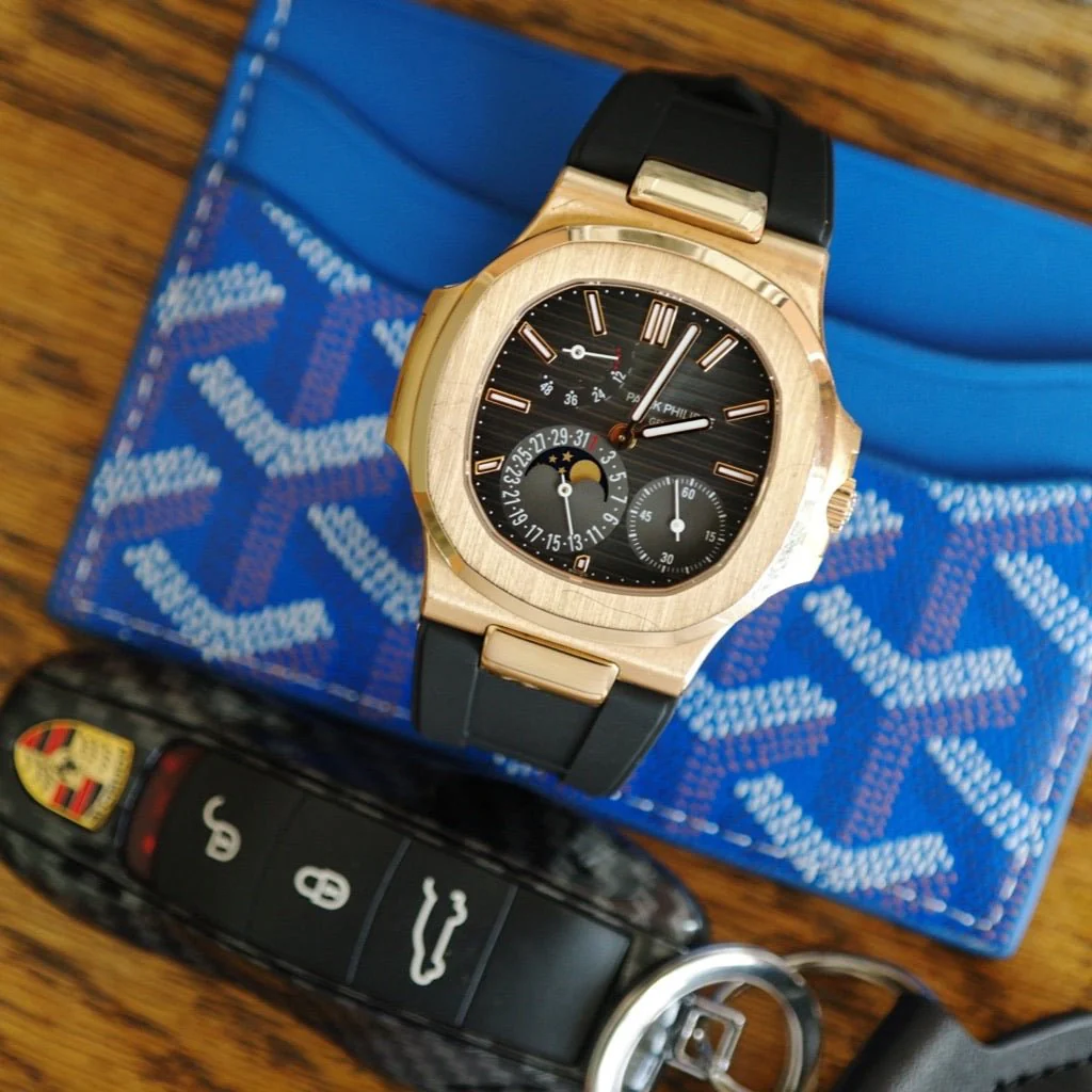 FKM Vulcanized Black Rubber Strap for Patek Nautilus - Image 3