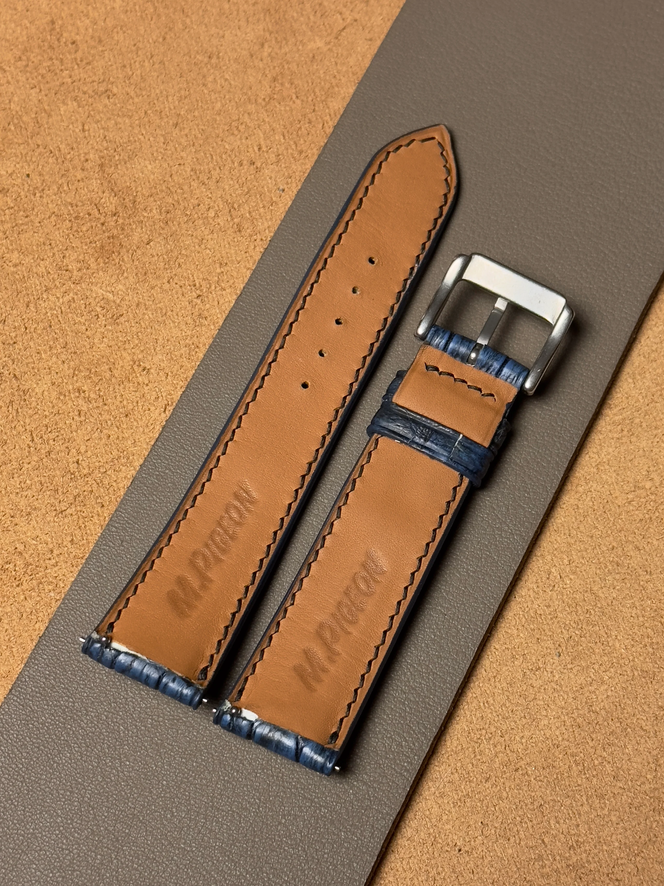 Ręcznie robiony pasek ze skóry krokodyla - two-tone granatowy - Image 3